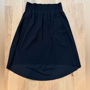 Athleta Hi-Low Black Cosmic Skirt Pull On Stretch Waist Size XS